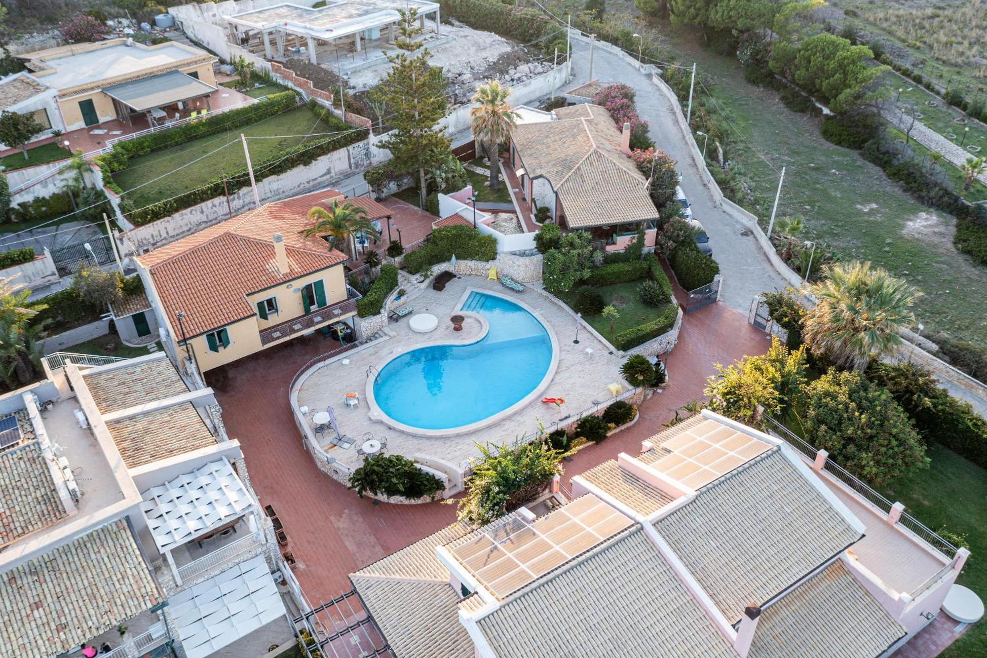 Вилла Fronte Spiaggia Zoe Аугуста Экстерьер фото
